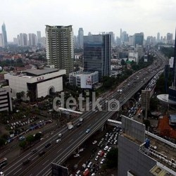 Bank Dunia Sebut Ekonomi RI Seperti Martabak 1/2 Matang