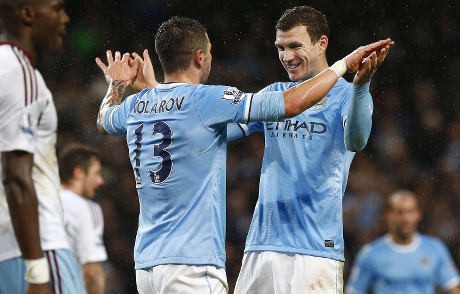 Dzeko Rapatkan Jarak dengan Aguero dan Negredo