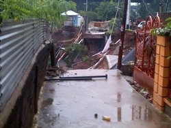 Tanah Ambles di Pulo Besar, Anggota DPRD DKI Ini Rugi Rp 10 Juta Per Hari