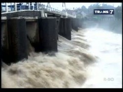 Katulampa Siaga Dua, Jakarta Bersiap Dikepung Banjir