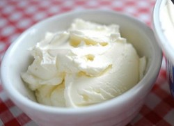 Keju Mascarpone Berair?