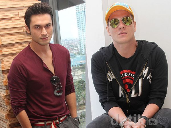 Indra Bruggman dan Bertrand Antolin Donor Darah