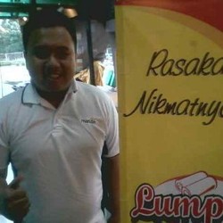 Umur Masih 20 Tahun Tapi Sudah Sukses Jual Lumpia Rp 25 Juta/Bulan