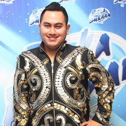 Kostum Heboh Nassar, Yay or Nay?