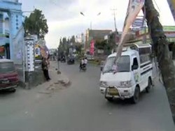 Memasak Untuk Sesama Pengungsi, Cara Korban Sinabung Menghibur Diri