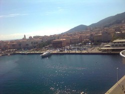 Liburan di Kota Asal Napoleon Bonaparte, Seru!