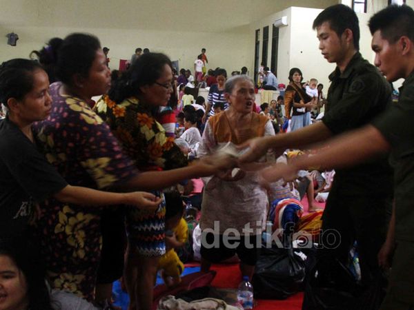 10.530 Orang Mengungsi Akibat Banjir