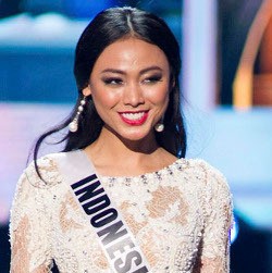 Puteri Indonesia 2013 Whulandary Herman Siap Jadi Penyanyi