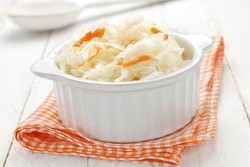 Sauerkraut, Acar Kubis yang Ampuh Obati Sakit Maag