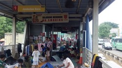  Halte Jembatan Baru Jadi Tempat Ngungsi, Koridor III TransJ Tetap Beroperasi