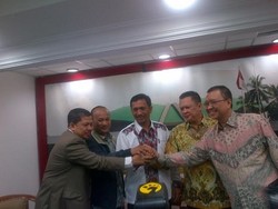 Ruhut: Pasek Dipecat dari DPR Karena Melawan KPK