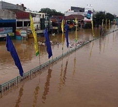 Banjir di Jl Abdullah Syafei Tebet Surut, Arus Lalin Lancar