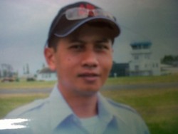 Jenazah Pilot Pesawat Piper yang Jatuh di Tual akan Dimakamkan di Jombang