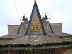 Tolong, Pengungsi Sinabung Kekurangan Air Minum