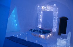 Cuma di Kanada, Kamar Hotel Serba Es Ala Film Frozen