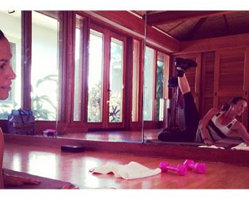 Foto: Selebriti Ramai-ramai Pamer Tubuh Indah Saat Nge-gym