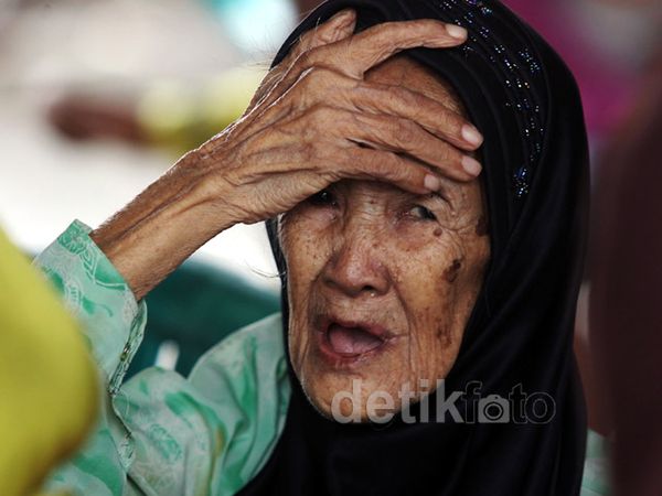 Cerita Para Manula di Pengungsian.