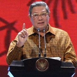 Berjasa di Bidang Konstruksi, SBY Terima Penghargaan Tertinggi 