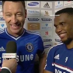 Wawancara Kocak Etoo: Pakai Bahasa Prancis dan Peluk Terry