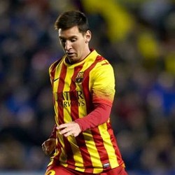 Ibra: Messi Melakukan Aksi yang Cuma Ada di Video Game