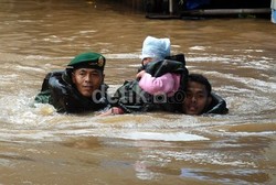 Yang Perlu Dilakukan Agar Tak Diserang Penyakit Pasca Banjir