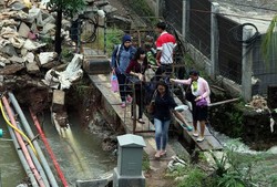 Imbas Perbaikan Jalan TB Simatupang, Tol JORR Macet 7 Km