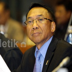 Kenapa Tarif Listrik Industri Naik Mei? Jero: April Mau Pemilu
