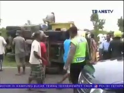 Truk Terguling, Gadis 12 Tahun Tewas Tergencet