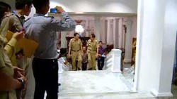 Jokowi: Lurah Camat Telat Bantu Warga, Saya Pecat!
