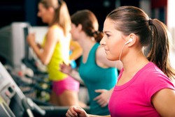 Tetap Sehat dan Bersih Saat Fitness di Gym? Yuk Ikuti Aturan Berikut