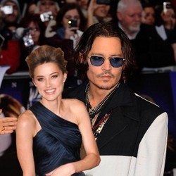 Alasan Johnny Depp Menikahi Amber Heard