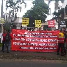 Tuntut Tidak di PHK Sepihak, Buruh PT Java Peppers Demo
