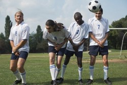 Berawal dari Kegemaran Nonton Bola, Obesitas Pria Bisa Diatasi