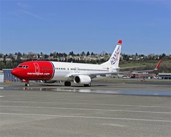 Boeing Canggih Dreamliner Kena Insiden Lagi, BBM Bocor