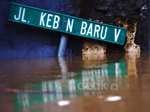 Kawasan Kebon Baru Tenggelam
