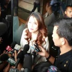 Pengacara: Orangtua Tak Campuri Urusan Rumah Tangga Ayu Ting Ting 