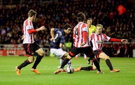 Poyet: Tekanan Ada di MU