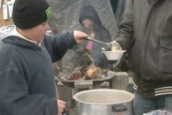 Meski Sakit Kanker Otak Langka, Bocah Ini Masih Peduli Tunawisma 