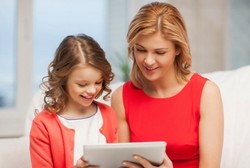 Hai Orang Tua, Pahami Ini Sebelum Mengenalkan Internet ke Anak