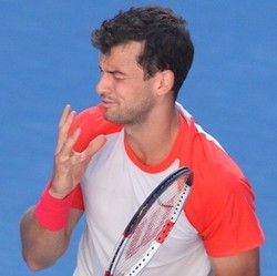 Dibekuk Nadal, Dimitrov Amat Kecewa Sampai Sulit Bendung Air Mata