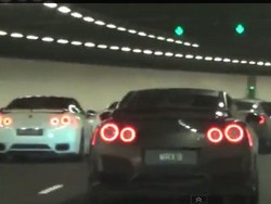 30 Nissan GT-R Buat Sesak Jalanan Singapura