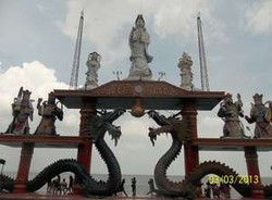 Kelenteng Sanggar Agung, Tempat Penampakan Dewi Kwam Im