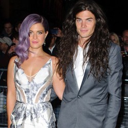 Kelly Osbourne dan Matthew Mosshart Batalkan Pertunangan