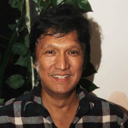 Ikang Fawzi Alami Kecelakaan Saat Tugas Partai 