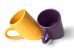 Tak Tumpah Isinya, Mug Ini Bisa Aman Ditaruh di Pangkuan