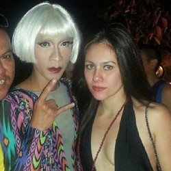 Gaya Seksi Wulan Guritno di Bali, Love It or Leave It?