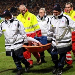 Soal Cedera Falcao, Ranieri Salahkan Wasit