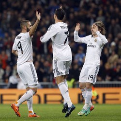 Real Madrid Klub dengan Pendapatan Tertinggi, MU Keempat