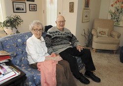 Pasangan yang Sudah 70 Tahun Menikah Ini Berbagi Resep Langgeng