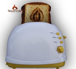 Ada Toaster yang Bisa Cetak Gambar Miss V di Atas Roti